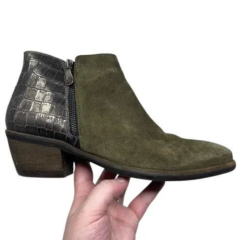 Kanna “Nat” Suede Ankle Boots Womens Size EU 39 US 8 Green Leather Bohemian Boho
