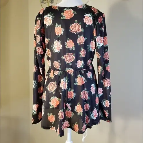 ASOS NWT!  Design Maternity Exclusive Long Sleeve Wrap Top In Rose Print Size 8 - Image 3