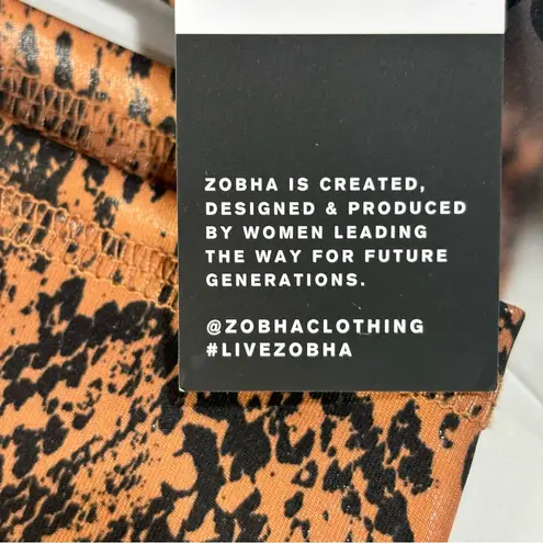 Zobha Sports Bra & Shine copper Snake Print High Waist legging size medium
