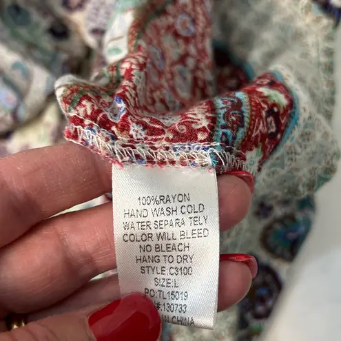 Altar'd State  Multicolor Patchwork Floral V-Neck Blouse Bohemian‎ Size Large