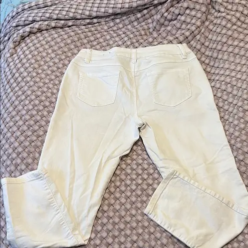 Artisan NY White Straight Leg Jeans