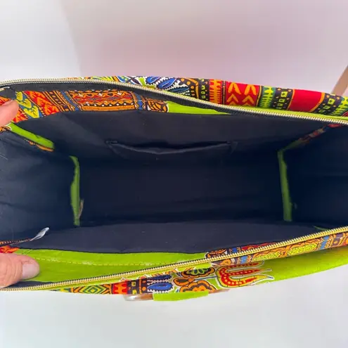 Woven Multicolored Dashiki And Jute Wooden Top Handle Bag Green