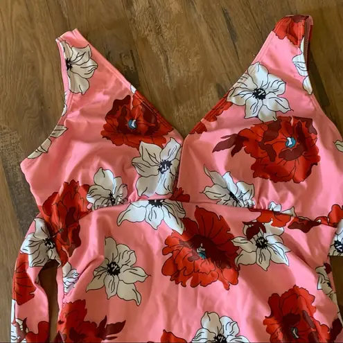 SheIn Maternity NEW  size s small swimsuit