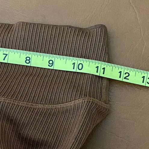 Good American  Shine Seamless Leggings Ribbed Brown Size 1/2 Small‎ Medium Ankle