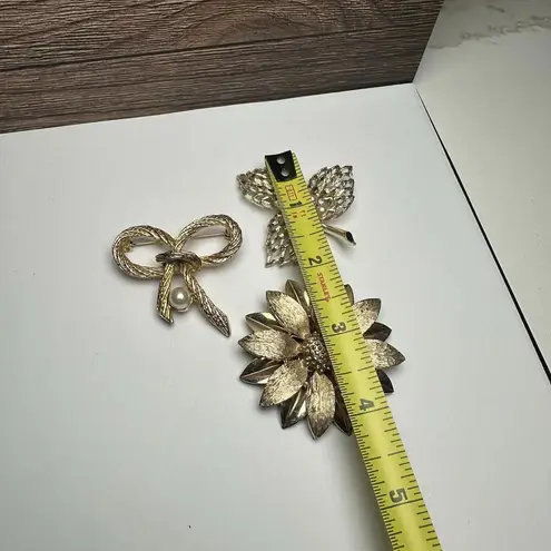 Flower, Ribbon Bow, Leaf 2 With Faux Pearl Gold Tone Brooch Pin Lot Of 3
