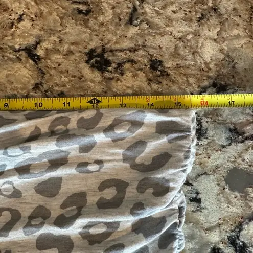 Leopard Romper Anistar NWT Size M/L Gray Bandeau Top Capri Length with Pockets Size M