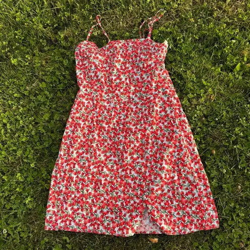 B. Smart 90s Ditsy Sun Dress