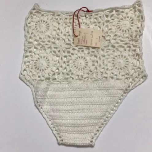 Raga New. ivory high waisted crochet bikini bottom. Retails $99