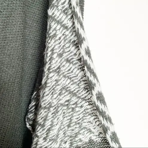 Wooden Ships Nola Fringe Cardigan Green Size Small