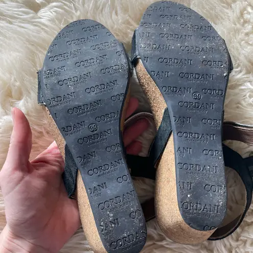 ◾️ Cordani Black Leather Cork Platform Wedge ◾️ Size 8