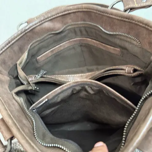 Trinity Ranch Elegant Brown Tote with Blue Accents