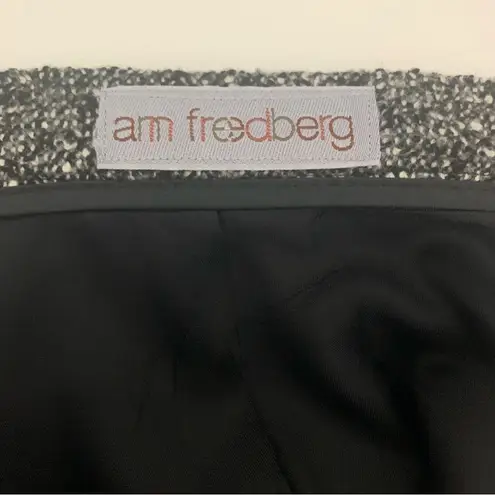 EUC Ann Freeberg Black White Boucle Wool Blend Lined Pencil Skirt Size 4