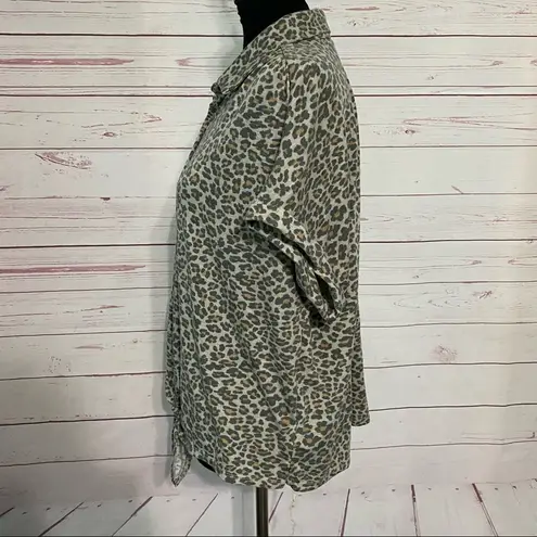 C&C California Cheetah Print Button Down Tie Shirt