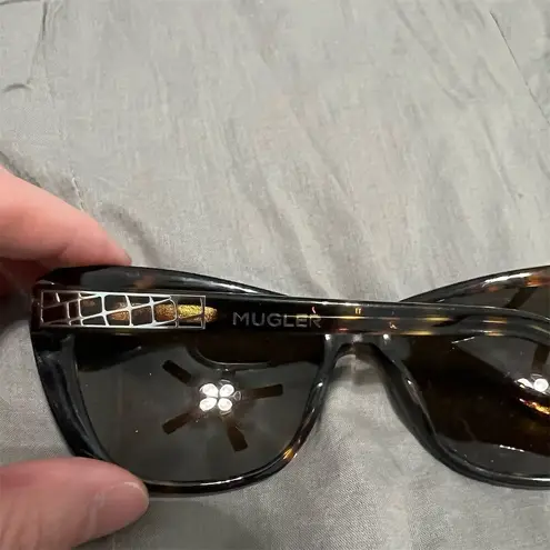 Mugler Women's Geometric Tortoise Shell Sunglasses Brown Lens UV400 Cat Eye - Image 6