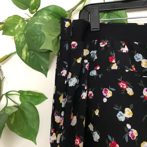 Ann Taylor  Floral Dress Pants