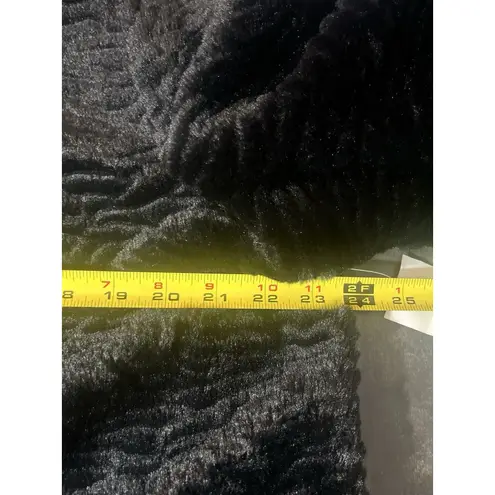 Fever Womens Faux Fur Coat Round Neck Long Sleeves Black Size XL NWT One Snap