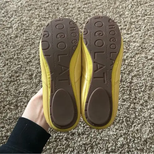 Chocolat Blu  Cam2 Flats in Yellow Size 7