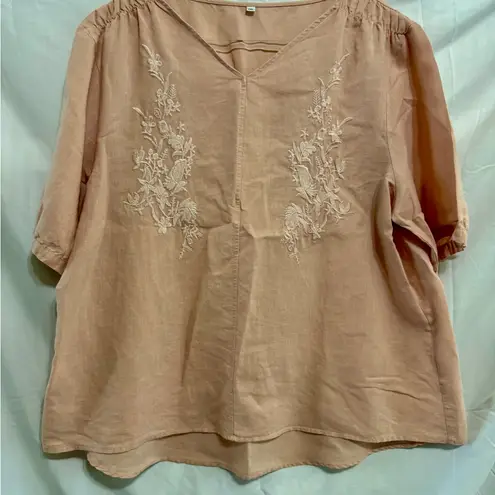 Women’s Plus Size 2X Embroidered Peach/Khaki colored Blouse. Pink