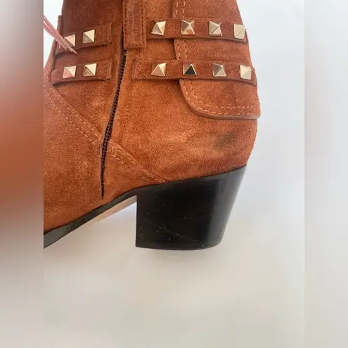 Valentino Garavani Tan Suede Rockstud Double Buckle 50mm Cowboy Ankle Boots EU38
