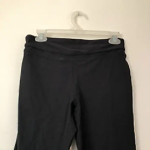 Nike  Fit Dry Dri-Fit Be Strong Athletic Capri Pants Solid Black Activewear Small