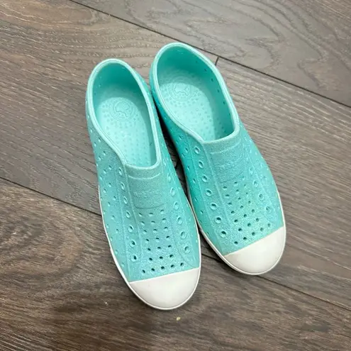 Native Mint Juniors 3 Slip on Shoes Size undefined