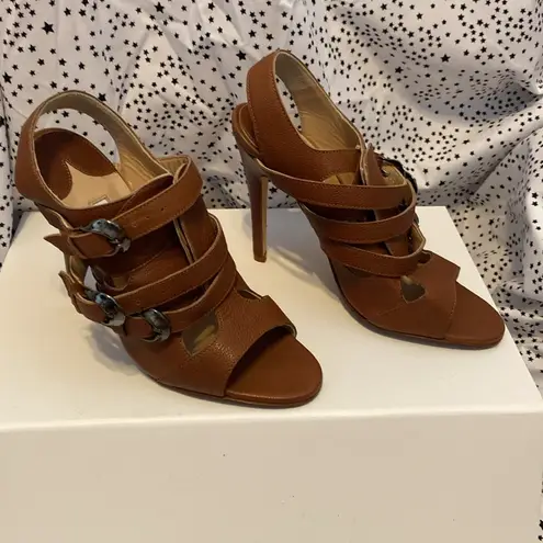 Manolo Blahnik Brown Leather Sandals Classic Design