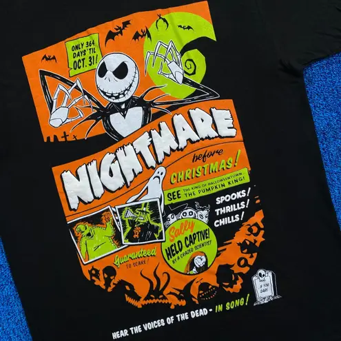 Nightmare Before Christmas Tee Size L Black Size L