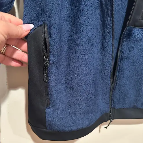 Mountain Hardwear WOMENS POLARTEC HIGH LOFT FLEECE BLUE BLACK JACKET M