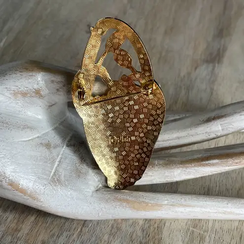 VTG Fish Signed Enamel Lily Pad Reed Pin Brooch Green