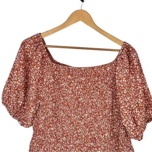 Zenobia Rust All Over Smocked Floral Print Top size 2X NWT Short Puff Sleeves