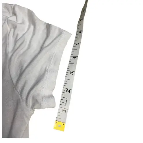 None BRAND NEW W/O TAGS Liz & Sara Solid White Soft Comfy Tshirt