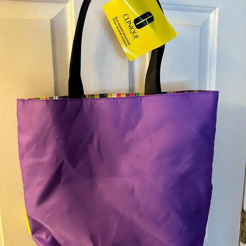 Clinique NWT MYSTERY PURPLE TOTE