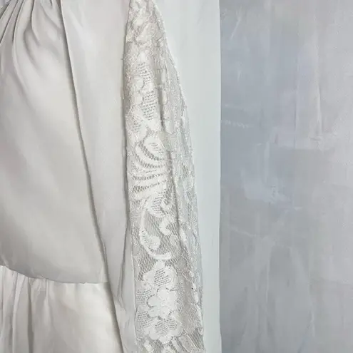 Three Hearts Long lace lined sleeves white dress size XS NWT
