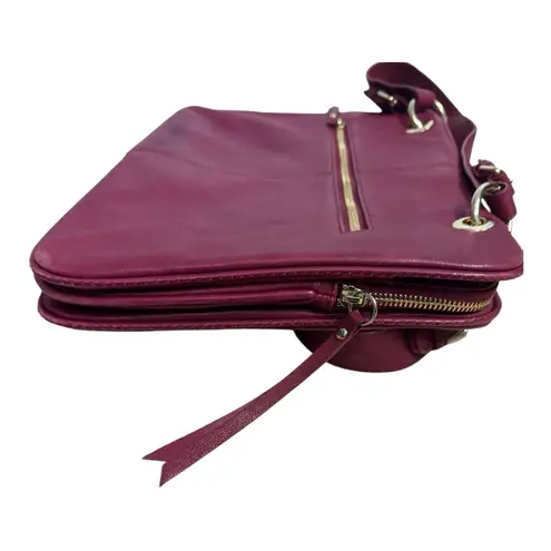 Sorial New York Red Leather Tote With Gold Zipper Accents Pocketbook Travel