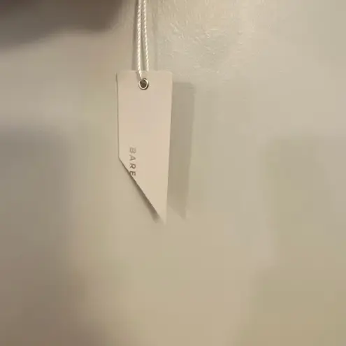 Bare necessities bra, size 34DDD Tan