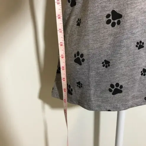 Modern Lux NWT Gray Black Paw Print Crewneck Babydoll Tee New