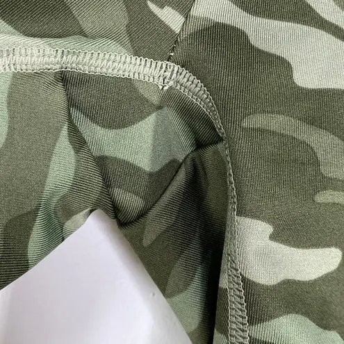 Victoria's Secret PINK Biker Shorts Women XS Green Camouflage Camo Ultimate Mesh