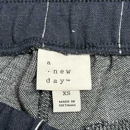 A New Day : Navy Window Plaid Jogger Trousers