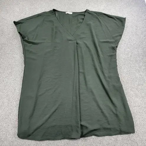 ee:some  Womens Blouse Top 1XL Olive Green V-neck Relaxed Fit Cap Sleeve Stretch