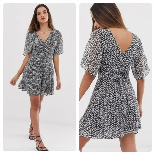 ALLSAINTS Ivey Scatter Dress Black and White Floral Size 6