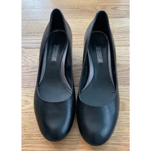 Ecco ‎ Size 37 (6-6.5) Black Leather Pumps