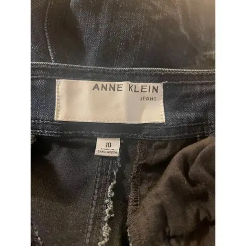 Anne Klein  Sailor Short Size 10