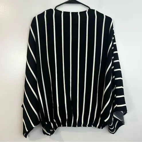 Savannah Jane Black & White Striped Dolman Sleeve Oversized Boho Top Size Medium