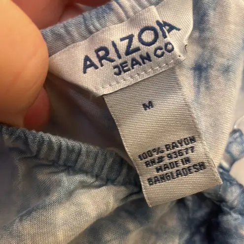 Arizona Jeans 2/$30 company tie dye romper size M