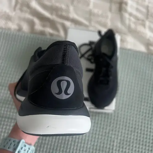 Lululemon NEW  Chargefeel Low Women's Workout Shoe - Black, Size 5
