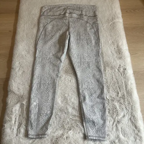 All In Motion Women's All in‎ Motion Snakeskin Athletic Yoga Pants - White, Size XL - Image 6