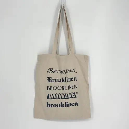 Brooklinen tote bag in Oatmeal & Navy Blue NWOT! Tan