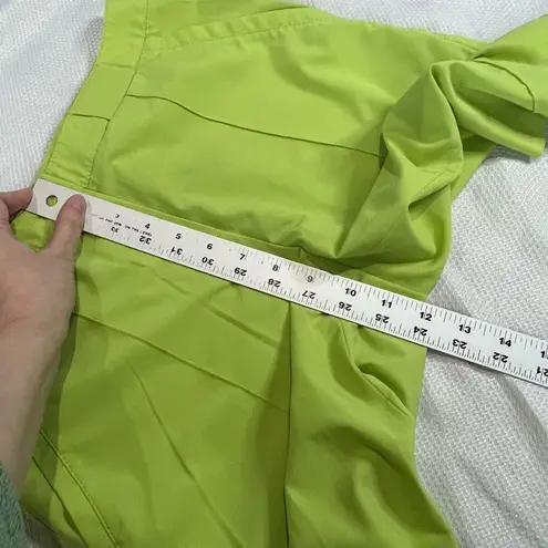 Cutter and Buck  Lime Green Long Golf Shorts Sz 2 Women’s thumbnail 9