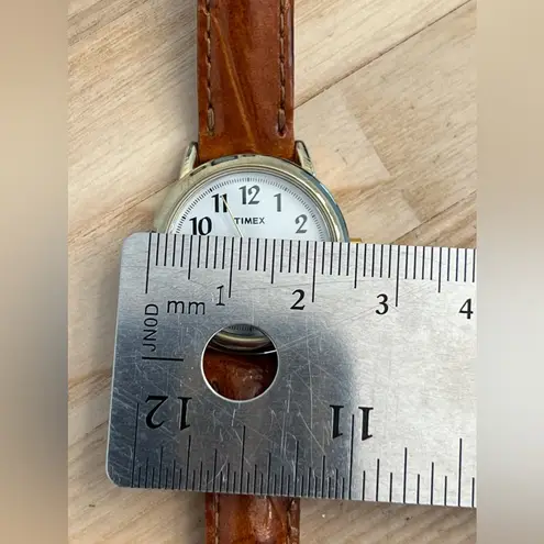 Timex Indiglo Ladies Watch Genuine Leather Strap White Dial Gold Case