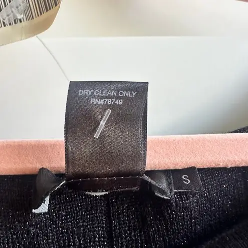 Arden B off the shoulder pleated knit lurex top in black & silver size small NWT